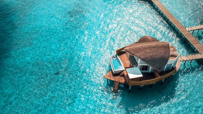 overwater bungalow Maldives